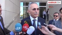 Ekmeleddin İhsanoğlu Seçim Süreci İşlemleriyle İlgili Olarak Adliyeye Geldi