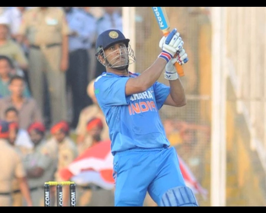 Dhoni to play attacking game vs England