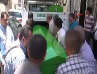 EĞLENCE DÖNÜŞÜ KAZA: 2 ÖLÜ