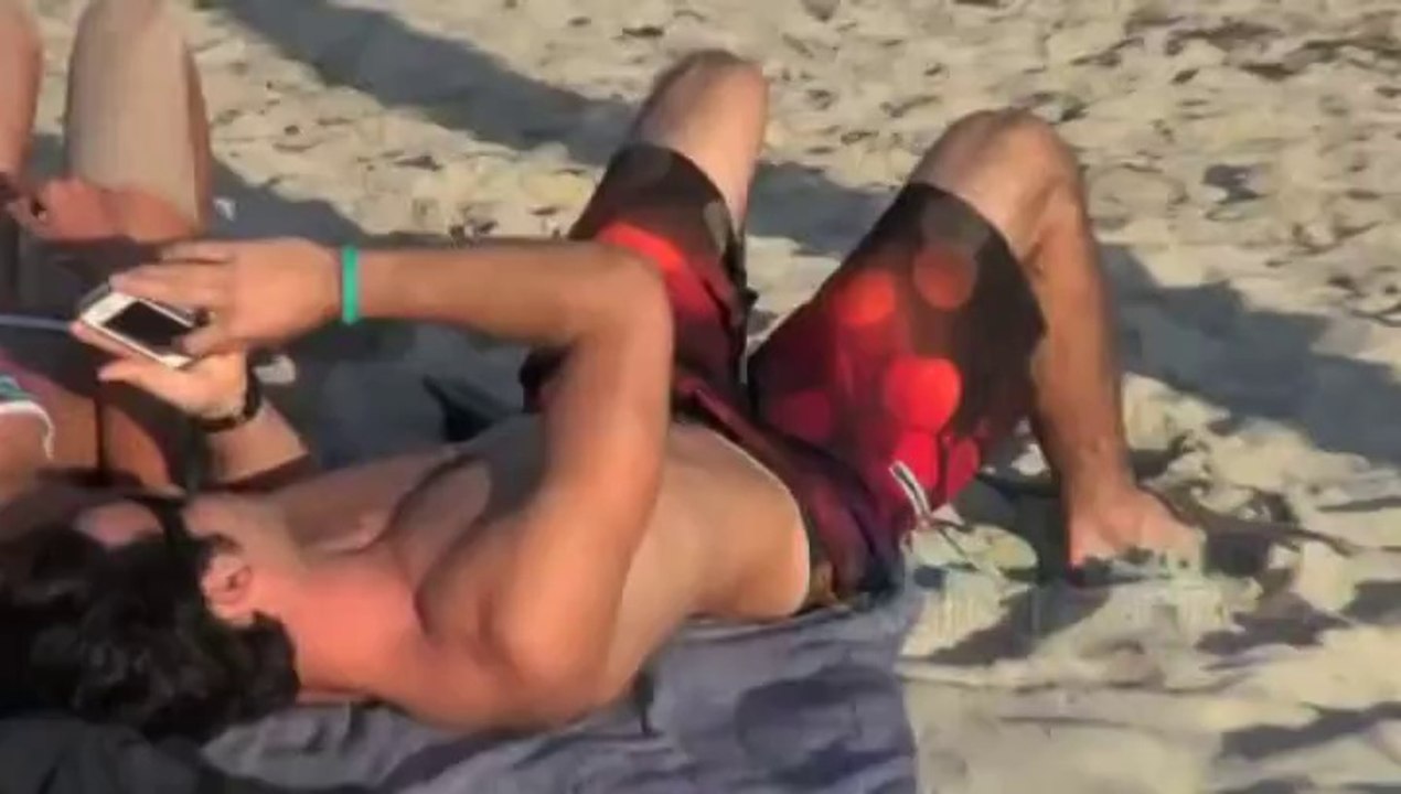 Snake Prank on Maimii Beach