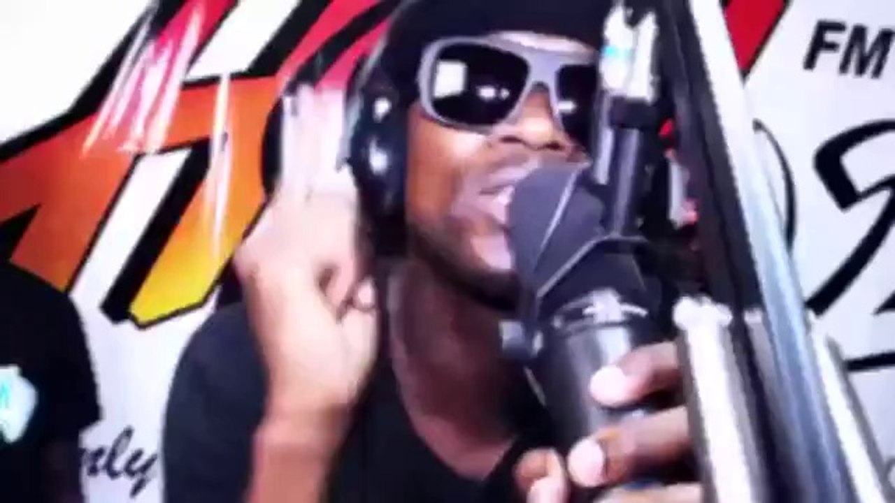Busy Signal - Wet Spliff (Nuh Man) - [Official Music Video] May 2014 @RaTy_ShUbBoUt_