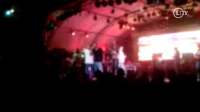 Flagra! Adriano solta o verbo na balada