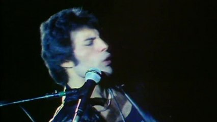 Queen - Don't Stop Me Now (Official Video)