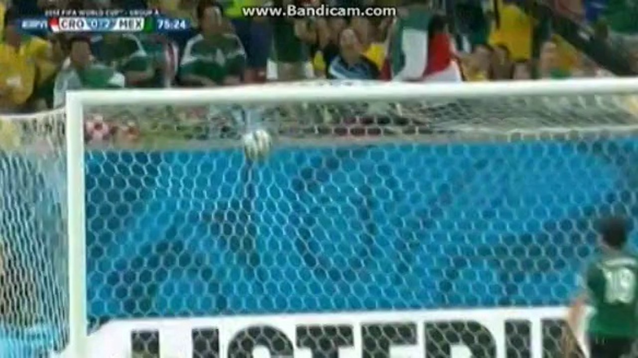Andres Guardado GOAL CROvsMEX