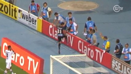 Bernardo homenageou Chaves com 'piripaque' quando estava no Vasco