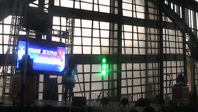 (Mai Chan) Yeah Meccha Holiday - Aya Matsuura en anime expo evolution 2014