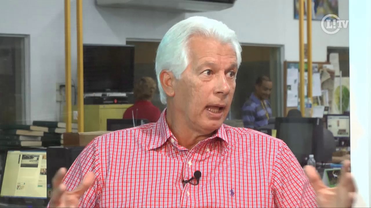 Leão volta a cutucar Juvenal e admite interferência