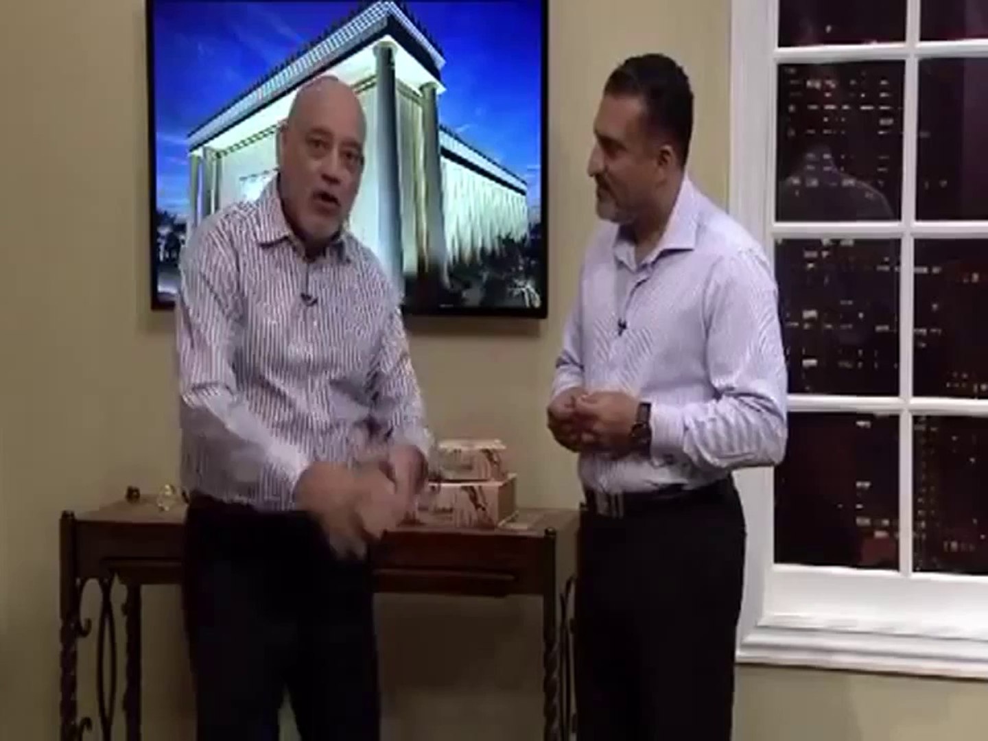 INÉDITO BISPOS ROMUALDO E GUARACY FALAM SOBRE F. SANTA NO TEMPLO