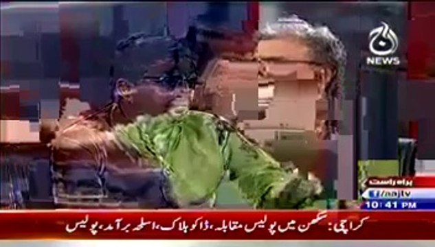 Nusrat Javed Reveals Passengers Says Shame on You To Dr. Tahir ul Qadri And His Revolutionaries_1