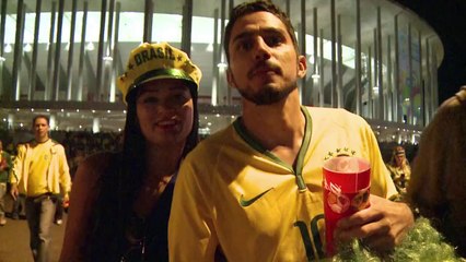 Torcida festeja oitavas