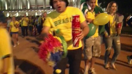 Hinchas brasileños celebran goleada