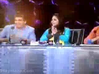 Small Cute Girl Perform Maiya Yashoda Awesome(PlayMaza.Com)