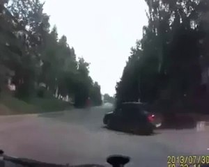 Korna Sesi Duyan Bayan Şoför