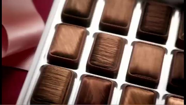 L'Oreal Paris Casting Creme Gloss Caramel Mania TVC F