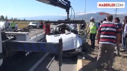 Kamyon ile Otomobil Çarpıştı: 1 Ölü