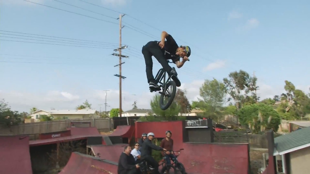 Dennis Enarson & Homies BMX Session - BMX