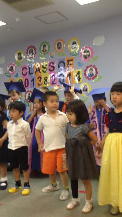 Robin graduation - yesterdays dreams