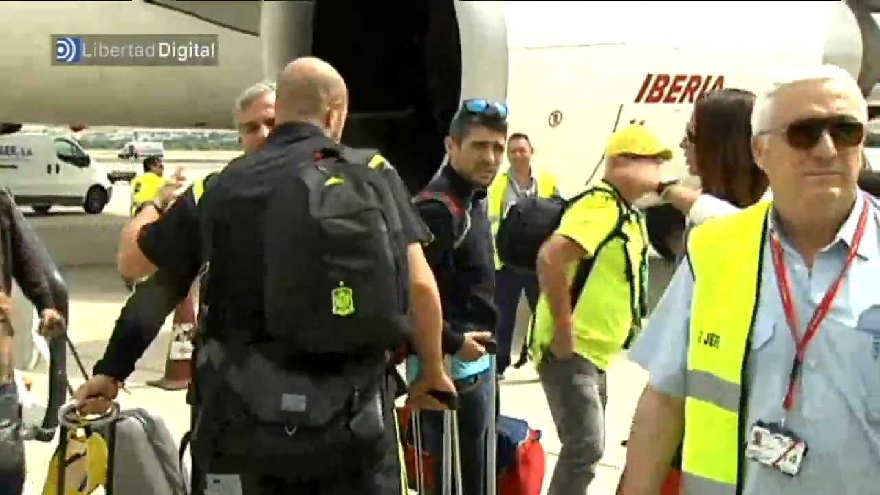 La selección deja plantados a los aficionados en el aeropuerto