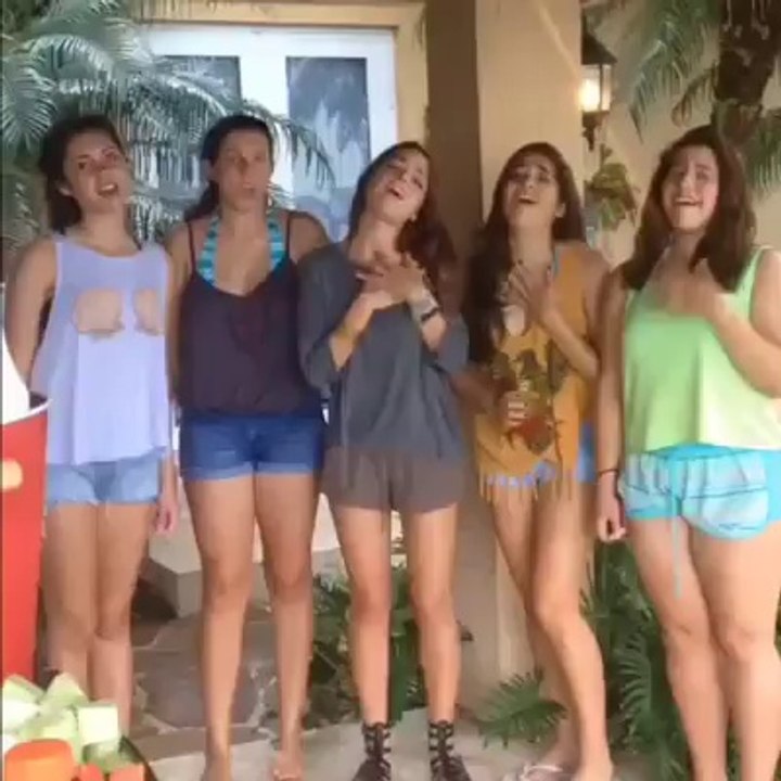 How girls tell their friends about their date VS Boys