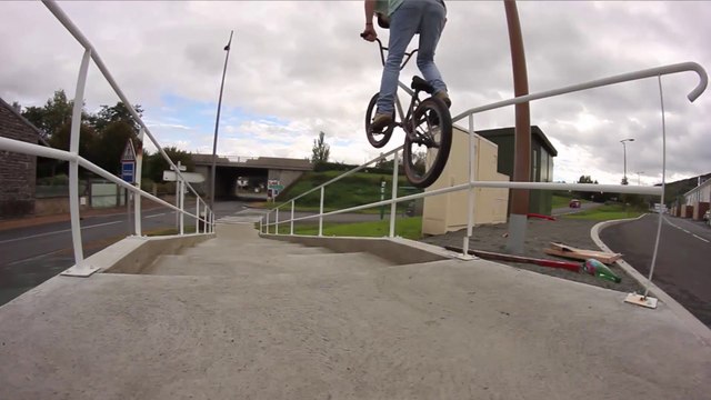 Adrien Rabat x William Naze - Sosh Urban Motion - Contest Wildcard