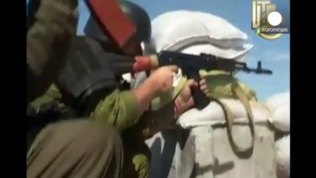 Ucraina: separatisti abbattono elicottero, Poroshenko valuta fine tregua