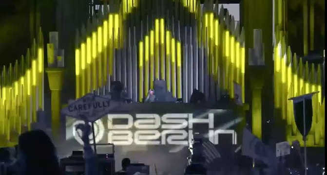 Diddy Dirty Money feat. Skylar Grey - Coming Home w/ Dash Berlin & Syzz ft. Adam Jensen - Leave it all Behind [Dash Berlin @ EDC Las Vegas]