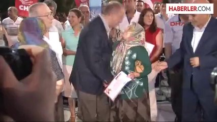 CHP Genel Sekreteri Gürsel Tekin, İzmir'de Seçim Çalışmalarına Katılan Partililere Teşekkür Belgesi...