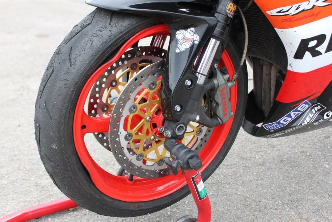 Comment plier une jante à Dijon-Prenois !