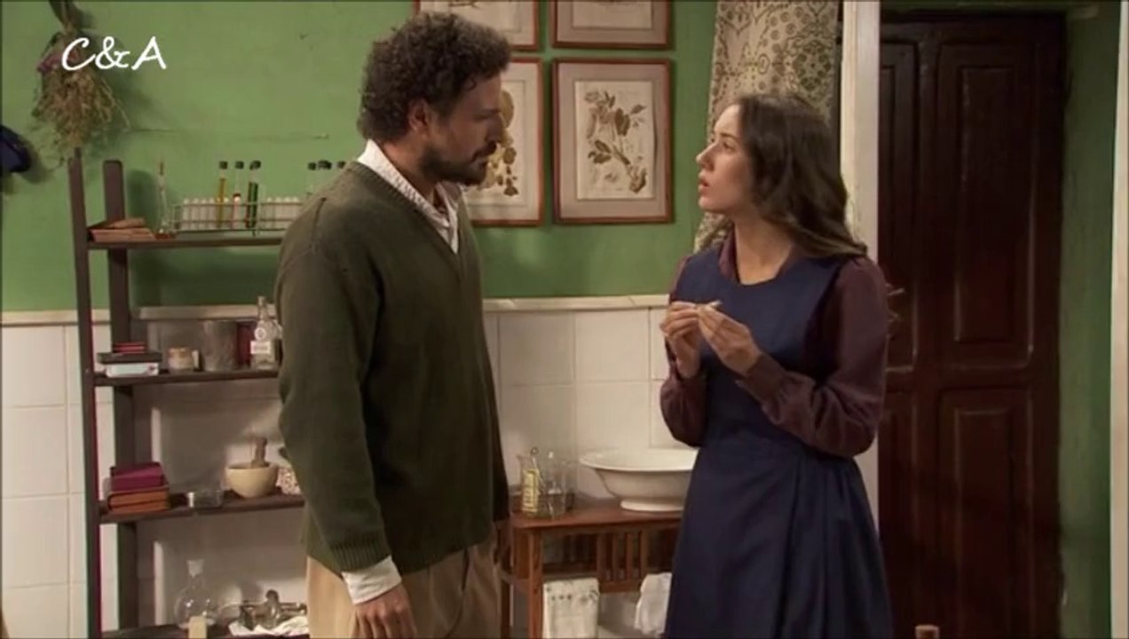 Momentos C&A: Conrado pone de nuevo el anillo de compromiso a Aurora - El broche de Alicia
