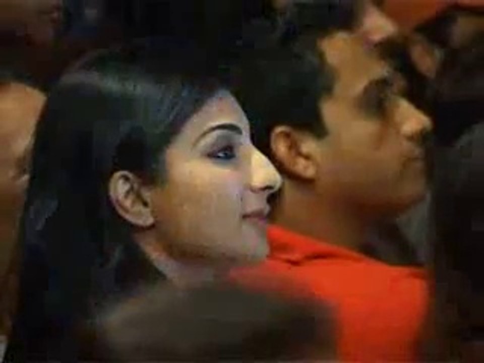 asim_butt_Cricus_At_Lahore_After_ten_Years_-_-_-Dawn_News_LHR