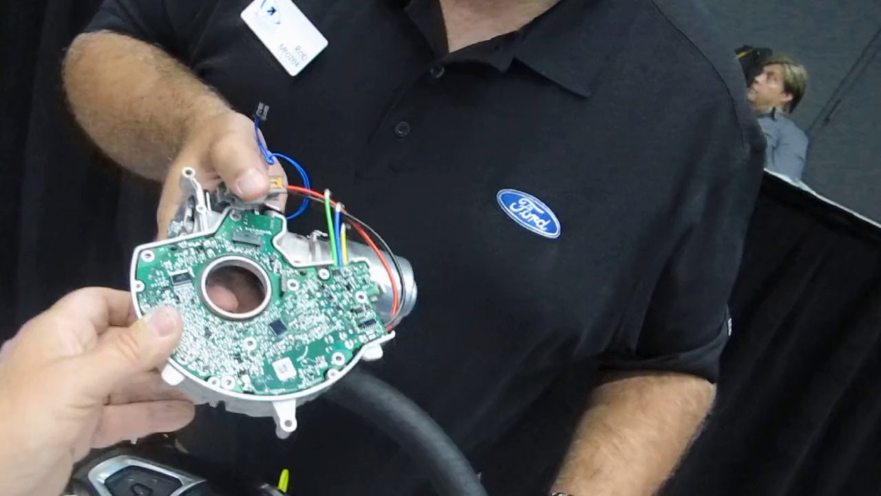 Ford Edge 2015 Rob Mrozak New Adaptive Steering System Explained