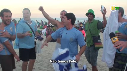 Uruguaios enlouquecem e mordida de Suárez ganha música