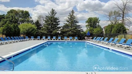 The Greenway at Carol Stream Apartments in Carol Stream, IL - ForRent.com