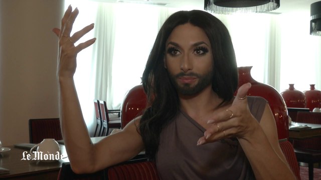 Conchita Wurst : Les attaques des politiques ne me font rien
