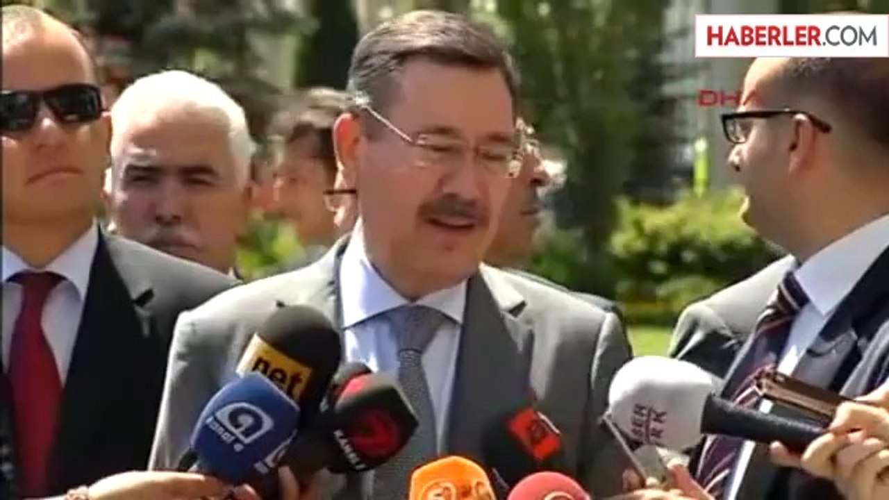 Melih Gökçek: Sabah Kalktım Baktım Hacklenmiş