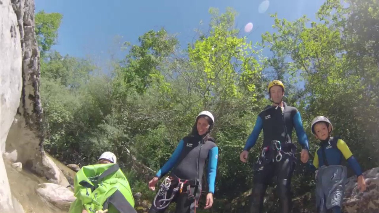 DROMEDECANYON - La Comane des Ecrevisses