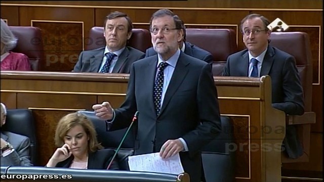 Rajoy defiende su magnífica reforma fiscal