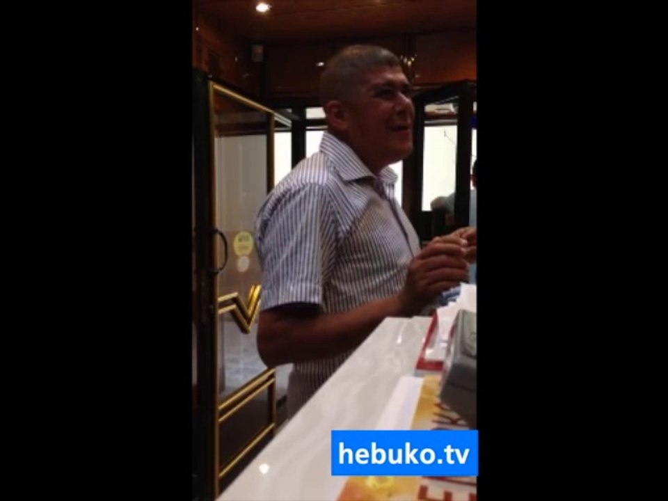 hunharca gülen efsane amca :D