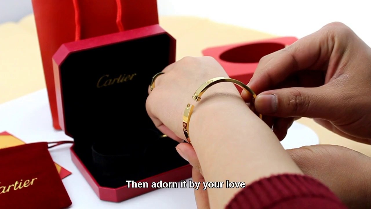 Copy Cartier Yellow Gold Love Bracelet 4 Diamonds B6035916 Cheap Prcie $90 New Version Top Quality Replica
