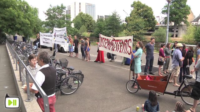 Manifestation : intermittents du spectacle devant Arte