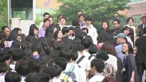 Sobreviventes de naufrágio voltam às aulas na Coreia do Sul