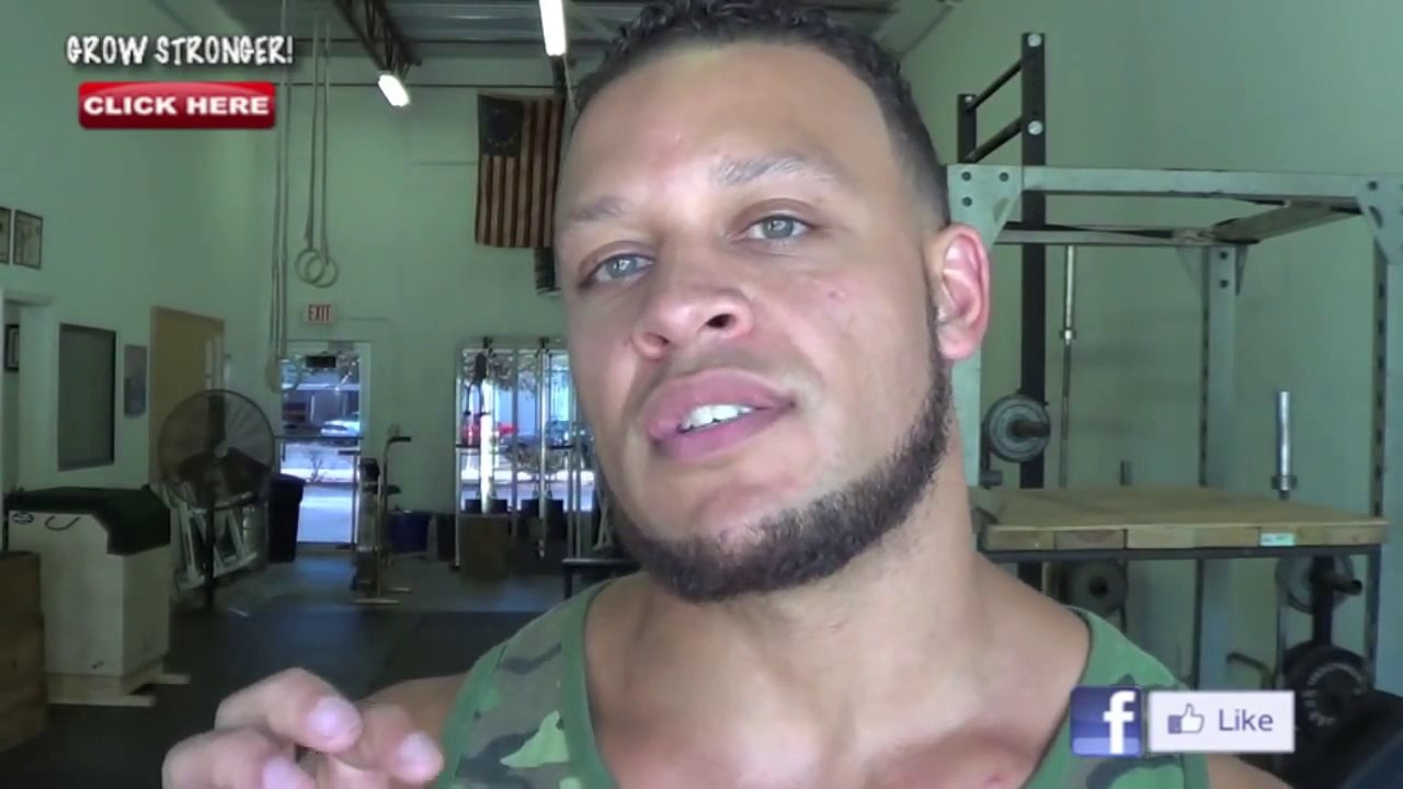 Huge Shoulders, Tiny Hips (was your mom seductive_)