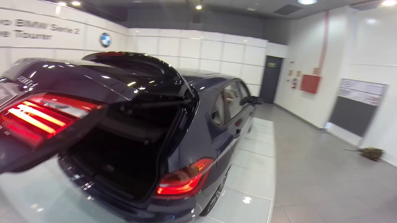 BMW Serie 2 Actie Tourer - Walkaround Exterior / interior
