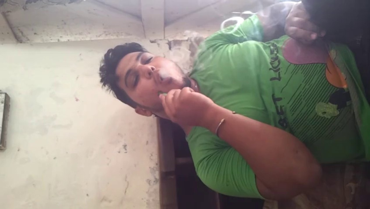 Shoz malik sheesha smoker