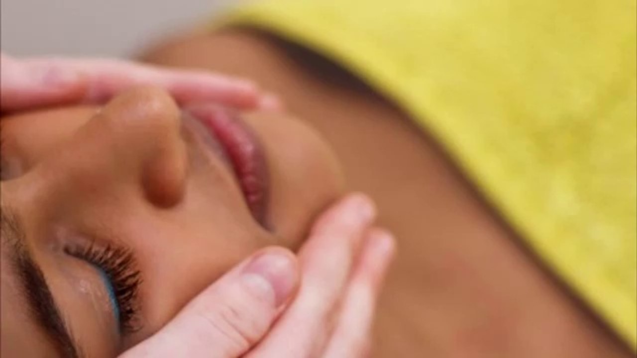 Beauty Salon Port Melbourne By Feeling Smooth - 03 9646 4131