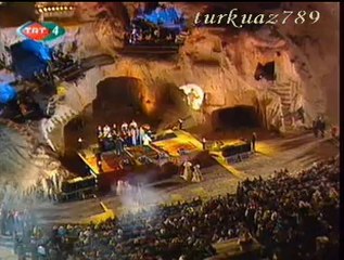 Teoman Volkan ÖZSELÇUK-Hani O Bırakıp Giderken Seni