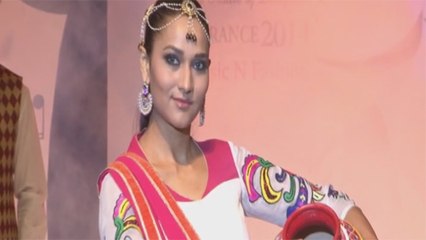 INIFD's Fashion Show Vibrance 2014 | Sarah Khan & Shreyas Pardiwala