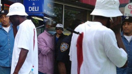 Man Walks into McDonalds with Knife in Back