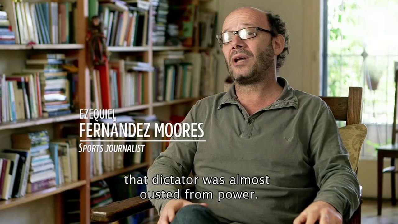 30 for 30 Soccer Stories  White, Blue and White - War