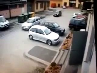 Araba Böyle Park Edilir